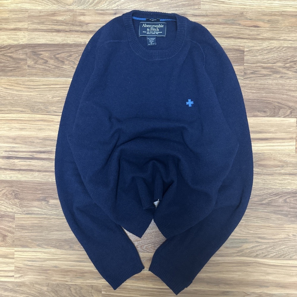 Vintage Abercrombie & Fitch Lambswool Sweater Mens 2XL Navy Blue Crewneck Logo - Picture 2 of 12